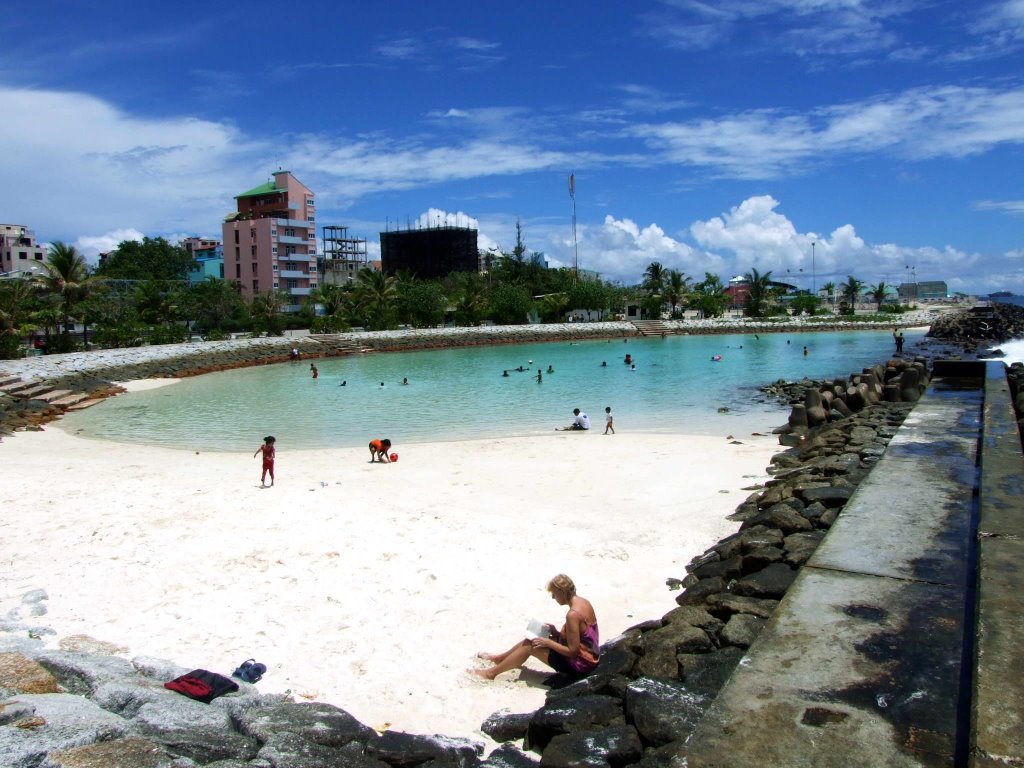 maldivler-Artificial-Beach