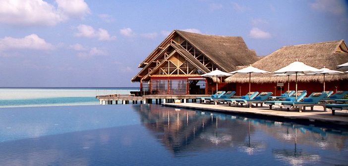 Hint Okyanusuna inci gibi serpilmiş tropik bir cennette tatil hayal ediyorsanız; şimdi Maldivler'e Gitmenin Tam Zamanı